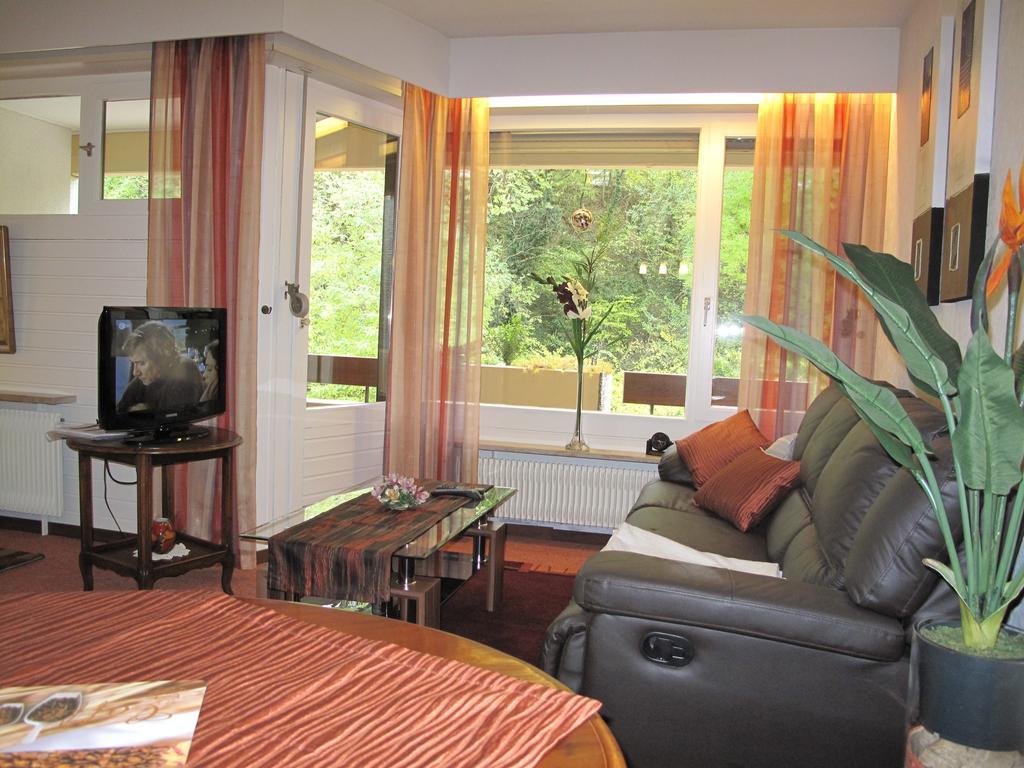 Appartementhaus Im Gruen Bad Bellingen Oda fotoğraf